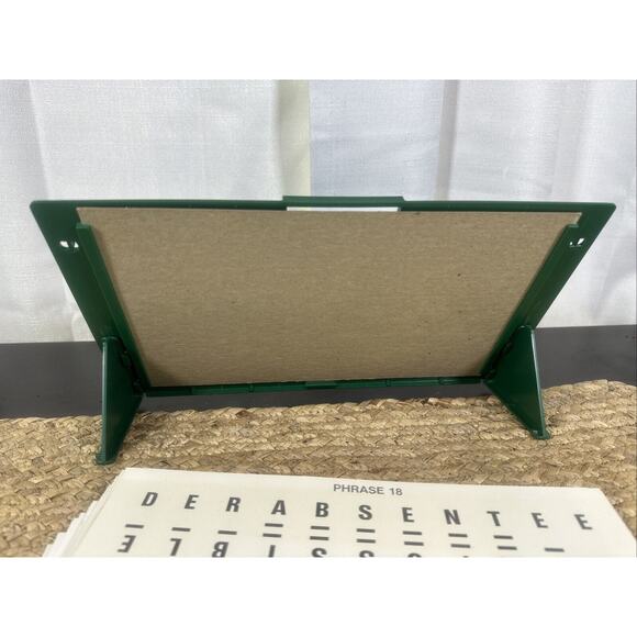 1985 Wheel Of Fortune Game Replacement (24)‎ Puzzle Cards & Puzzle Board - Picture 2 of 5